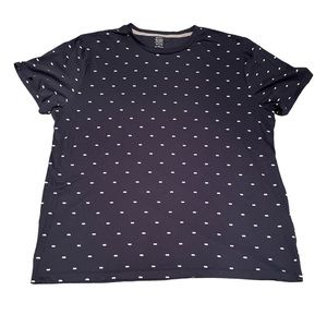 Old Navy blue and white polar bear print tshirt size XL NWOT